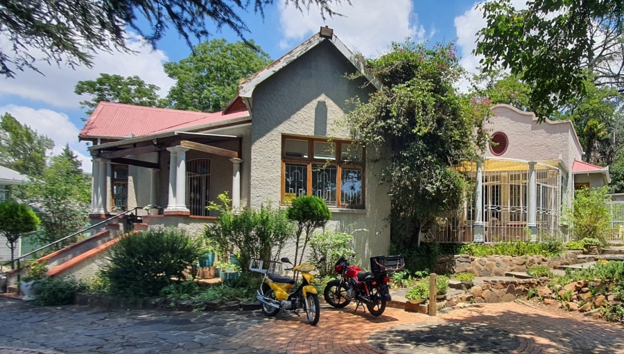 5 Bedroom Property for Sale in Waverley Free State